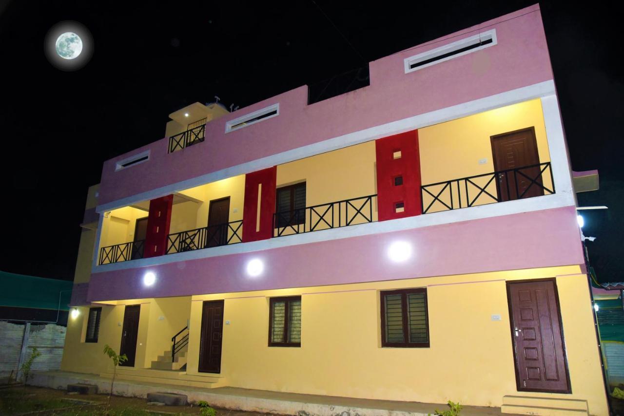 Kumbakonam Inn Hotels - Kumbakonam Inn Stay Buitenkant foto